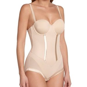 Maidenform body shaper NWT 36c nude